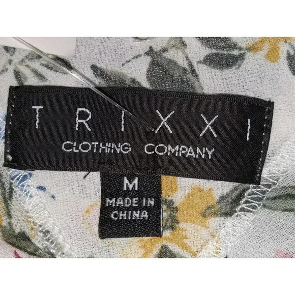TRIXXI Womens ROMPER sz M Wildflower Floral Lined V-Neck Ruffle Flirty Straps - Picture 9 of 13